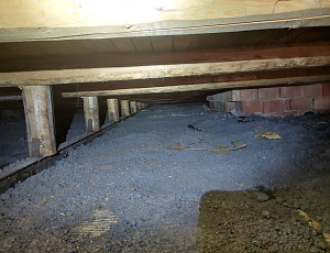 Zateplení pultové střechy pomocí foukané izolace